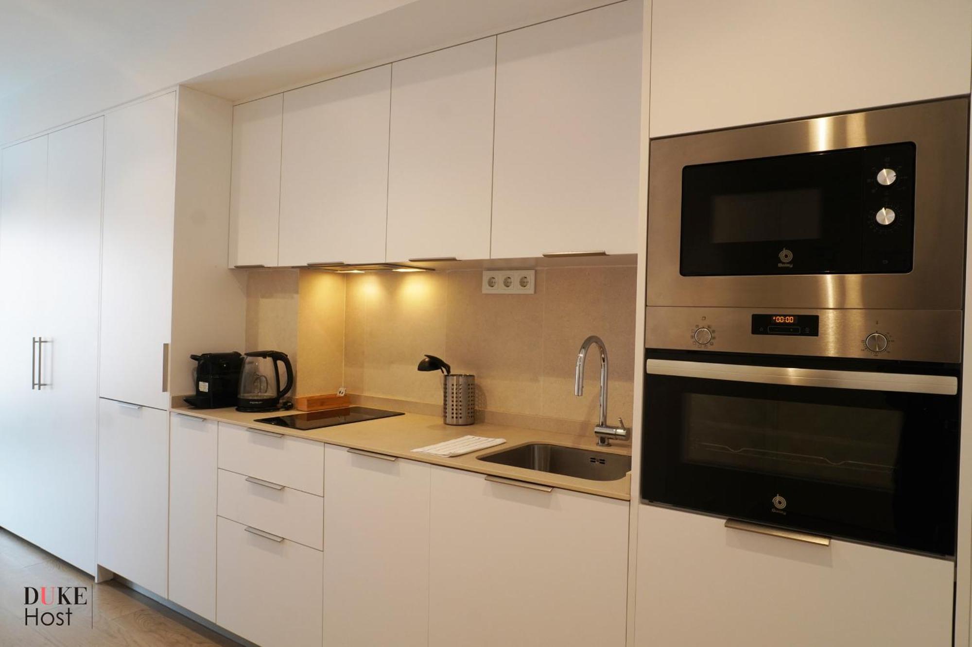 Castilla Luxury B Apartments マドリード エクステリア 写真