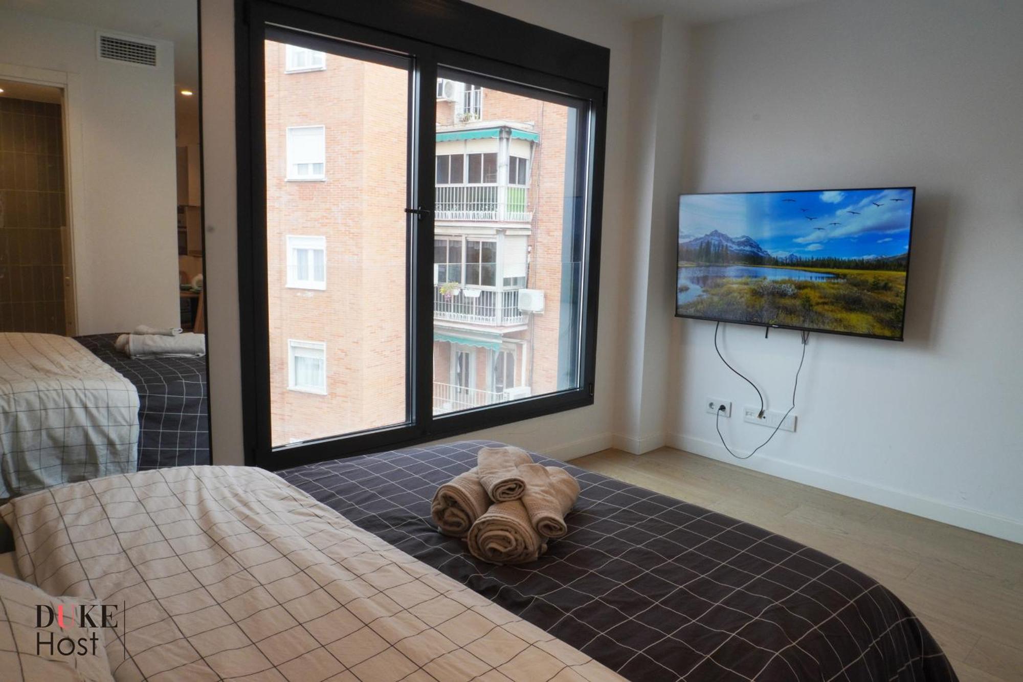 Castilla Luxury B Apartments マドリード エクステリア 写真
